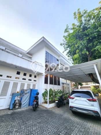 Rumah Elit Modern Siap Huni di Pondok Indah Jakarta Selatan Rumah Elit Modern Siap Huni di Pondok Indah Jakarta Selatan