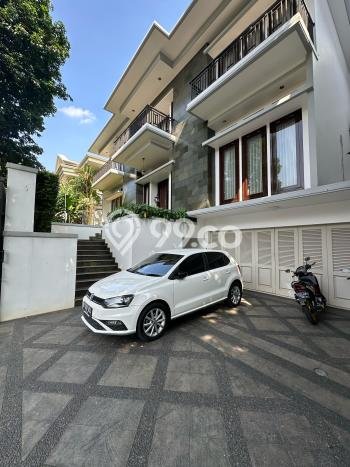 Rumah Elit Modern Siap Huni di Pondok Indah Jakarta Selatan Rumah Elit Modern Siap Huni di Pondok Indah Jakarta Selatan