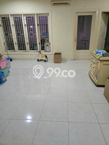 Rumah 4 Kamar Lokasi Nyaman di Lebak Bulus, Jakarta Selatan Rumah 4 Kamar Lokasi Nyaman di Lebak Bulus, Jakarta Selatan