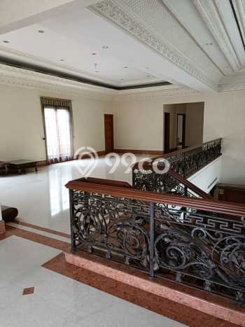 Rumah Elit LB 800m2 Siap Pakai Desain Elegan di Pondok Indah, Jakarta Selatan Rumah Elit LB 800m2 Siap Pakai Desain Elegan di Pondok Indah, Jakarta Selatan