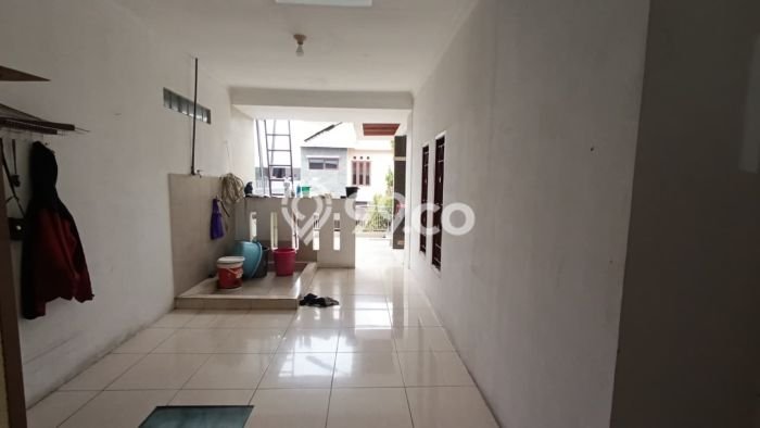 Rumah Sewa Bandung LT 158m2 LB 210m2 Area Cimahi Rumah Sewa Bandung LT 158m2 LB 210m2 Area Cimahi