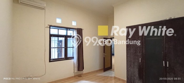 Rumah Modern 3 KT LT 200m2 di Buah Batu Rumah Modern 3 KT LT 200m2 di Buah Batu