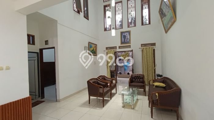 Rumah Sewa Bandung LT 158m2 LB 210m2 Area Cimahi Rumah Sewa Bandung LT 158m2 LB 210m2 Area Cimahi