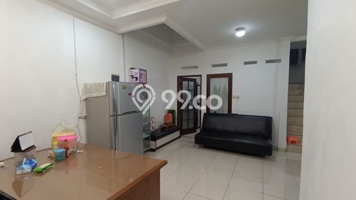 Rumah Sewa Bandung LT 158m2 LB 210m2 Area Cimahi Rumah Sewa Bandung LT 158m2 LB 210m2 Area Cimahi