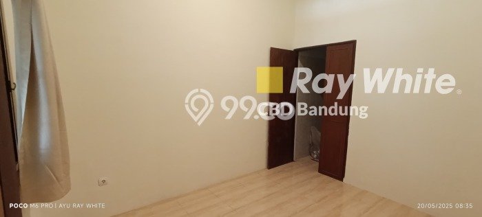 Rumah Modern 3 KT LT 200m2 di Buah Batu Rumah Modern 3 KT LT 200m2 di Buah Batu