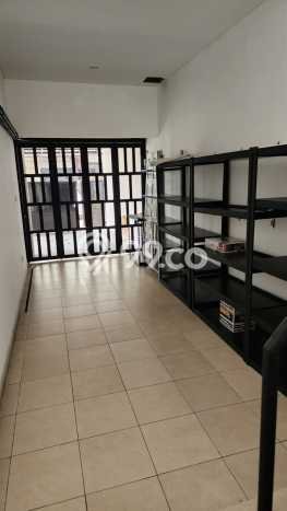 Rumah Elit Modern Siap Huni di BSD Tangerang Rumah Elit Modern Siap Huni di BSD Tangerang