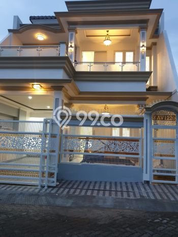 For Sale Hunian Rumah Terawat 4 Kamar di Serua, Tangerang For Sale Hunian Rumah Terawat 4 Kamar di Serua, Tangerang