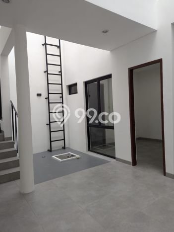 Ready to Use! Premium House LT 107m2 Desain Modern di Bintaro Ready to Use! Premium House LT 107m2 Desain Modern di Bintaro
