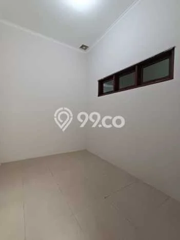 Rumah Luas Asri 4 KT Siap Huni di Pondok Tjandra Sidoarjo Rumah Luas Asri 4 KT Siap Huni di Pondok Tjandra Sidoarjo