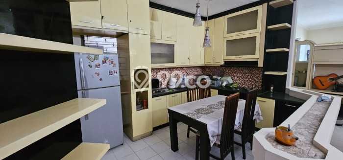 Siap Huni Rumah Mewah 4 Kamar di Tenggilis Mejoyo Dekat ke Mana Pun Siap Huni Rumah Mewah 4 Kamar di Tenggilis Mejoyo Dekat ke Mana Pun