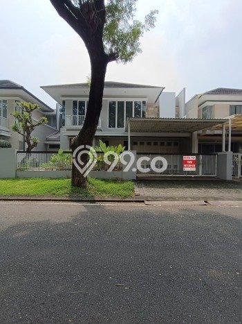BEST CHOICE! Rumah kawasan Wiyung, 3 KM, Dekat Sekolah, LT 375m2m² Bangunan 400m2m² BEST CHOICE! Rumah kawasan Wiyung, 3 KM, Dekat Sekolah, LT 375m2m² Bangunan 400m2m²