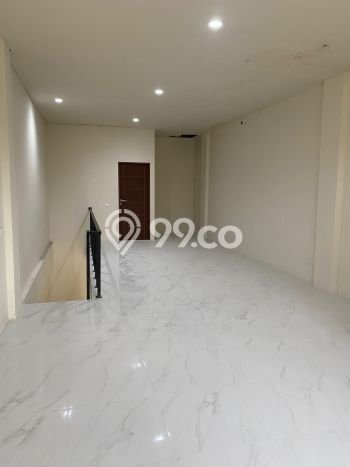 Untuk Dijual! Ruko di Darmo Permai Surabaya LT 54m2 / LB 108m2 Kawasan Strategis Untuk Dijual! Ruko di Darmo Permai Surabaya LT 54m2 / LB 108m2 Kawasan Strategis