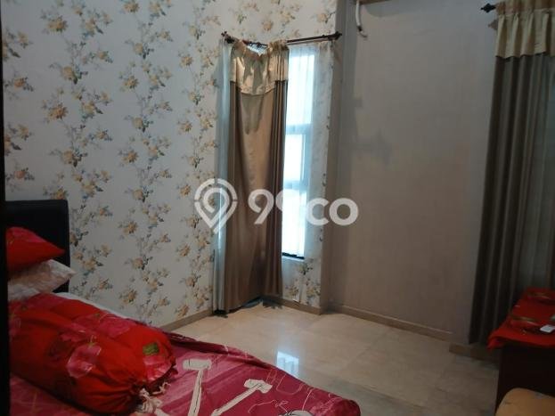 For Sale Hunian Rumah Terawat 4 Kamar di Darmo permai, Surabaya For Sale Hunian Rumah Terawat 4 Kamar di Darmo permai, Surabaya