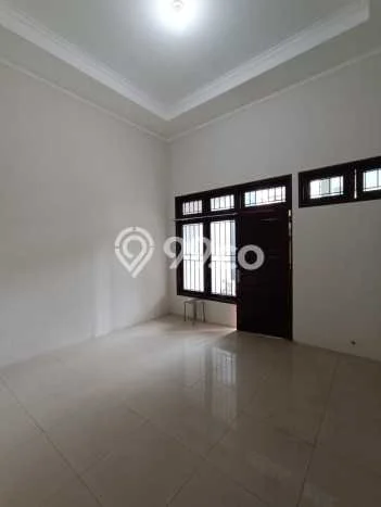 Rumah Luas Asri 4 KT Siap Huni di Pondok Tjandra Sidoarjo Rumah Luas Asri 4 KT Siap Huni di Pondok Tjandra Sidoarjo
