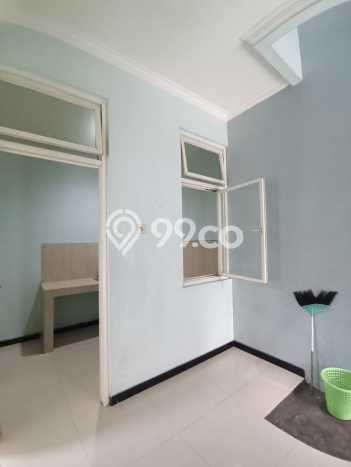 Disewakan! Rumah 3 Kamar Tidur &
3 Kamar Mandi di Kebonsari, Surabaya Disewakan! Rumah 3 Kamar Tidur &
3 Kamar Mandi di Kebonsari, Surabaya