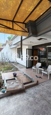For Sale Rumah 6 Kamar Lokasi Strategis Bagus dan Strategis di Kenjeran For Sale Rumah 6 Kamar Lokasi Strategis Bagus dan Strategis di Kenjeran