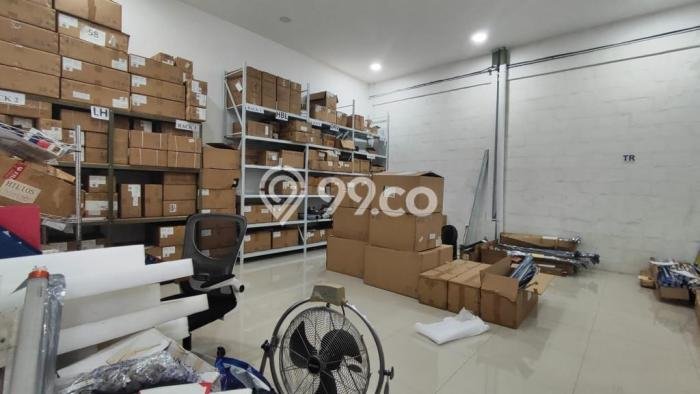 Gudang Bagus Dijual di BSD City Tangerang Lokasi Strategis Cocok untuk Kembangkan Bisnis Gudang Bagus Dijual di BSD City Tangerang Lokasi Strategis Cocok untuk Kembangkan Bisnis