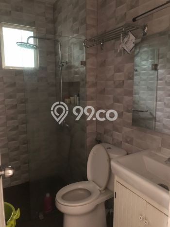 Rumah Modern 2 KT di Suvarna Sutera Tangerang Semi Furnished Rumah Modern 2 KT di Suvarna Sutera Tangerang Semi Furnished