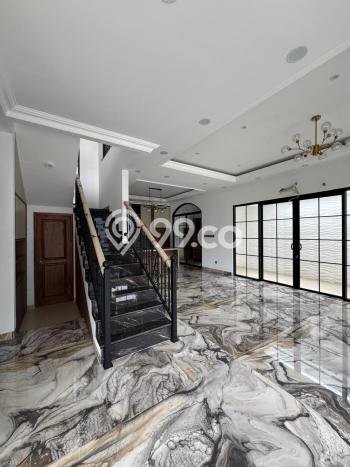 Hunian Mewah LB 250m2 Siap Pakai Desain Elegan di Alam Sutera, Tangerang Hunian Mewah LB 250m2 Siap Pakai Desain Elegan di Alam Sutera, Tangerang