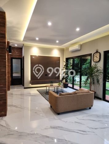 For Sale! Luxury House LT 256m2 Desain Elegan di BSD For Sale! Luxury House LT 256m2 Desain Elegan di BSD