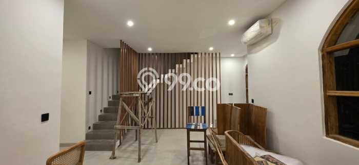 LOKASI TERBAIK! Vila di , Area 180m2m², Lingkungan Asri dan aman LOKASI TERBAIK! Vila di , Area 180m2m², Lingkungan Asri dan aman