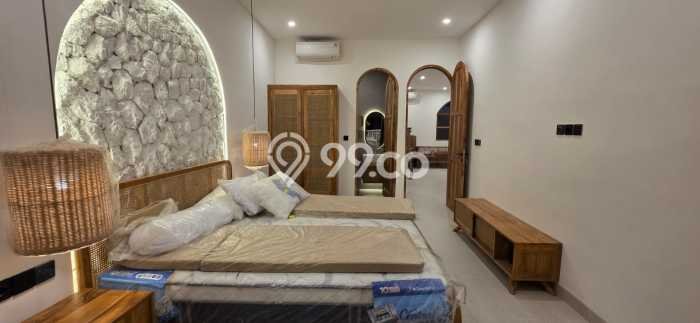 LOKASI TERBAIK! Vila di , Area 180m2m², Lingkungan Asri dan aman LOKASI TERBAIK! Vila di , Area 180m2m², Lingkungan Asri dan aman