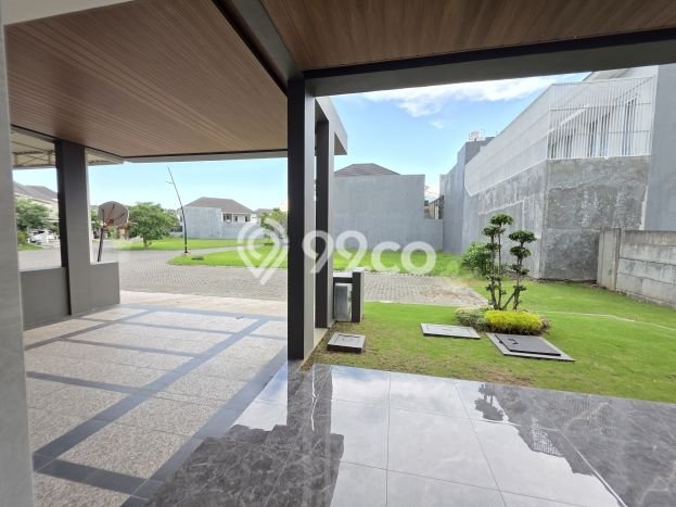 Rumah Mewah Dijual LT 240m2 di Wiyung, Surabaya Rumah Mewah Dijual LT 240m2 di Wiyung, Surabaya