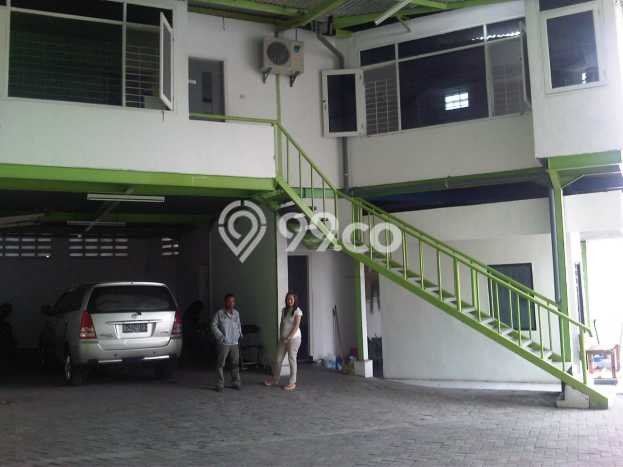 Disewakan Gudang di Pusat Kota Surabaya Ramai Strategis Disewakan Gudang di Pusat Kota Surabaya Ramai Strategis