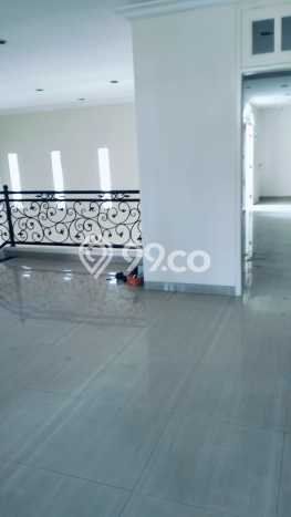 Rumah area Citraland, Surabaya, LT 280m² LB 375m² Rumah area Citraland, Surabaya, LT 280m² LB 375m²