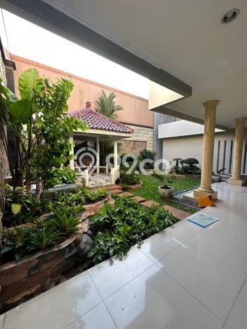 Dijual Hunian Mewah dengan Fasilitas Sekitar Komplit di Sukolilo, Surabaya Dijual Hunian Mewah dengan Fasilitas Sekitar Komplit di Sukolilo, Surabaya