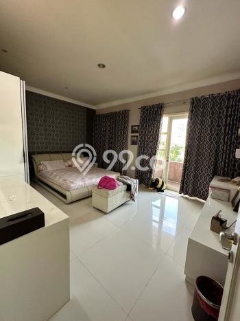 Hunian Mewah LT 450m² / LB 500m² di Kawasan Asri Pakuwon City, Surabaya Hunian Mewah LT 450m² / LB 500m² di Kawasan Asri Pakuwon City, Surabaya