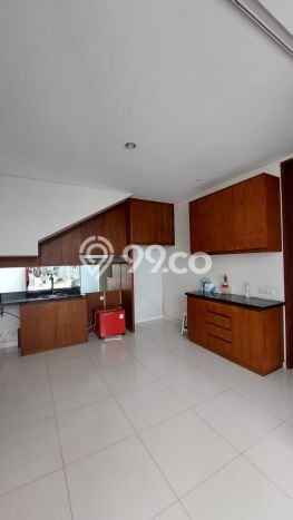 Rumah Elit Modern Siap Huni di Graha Surabaya Rumah Elit Modern Siap Huni di Graha Surabaya