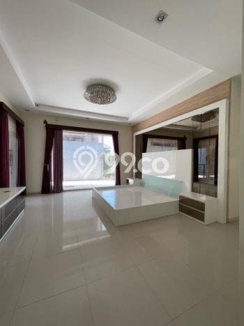 HOT DEAL! Rumah area , 4 KT, Lingkungan Asri, LT 375m2m² LB 400m2m² HOT DEAL! Rumah area , 4 KT, Lingkungan Asri, LT 375m2m² LB 400m2m²
