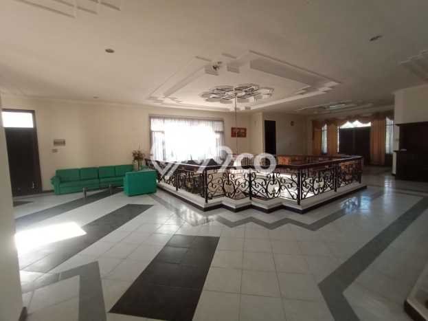 Rumah 5 KT 6 KM Pemandangan Laut di Graha, Surabaya Rumah 5 KT 6 KM Pemandangan Laut di Graha, Surabaya
