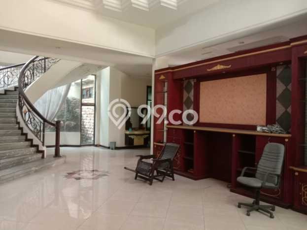 Rumah 5 KT 6 KM Pemandangan Laut di Graha, Surabaya Rumah 5 KT 6 KM Pemandangan Laut di Graha, Surabaya