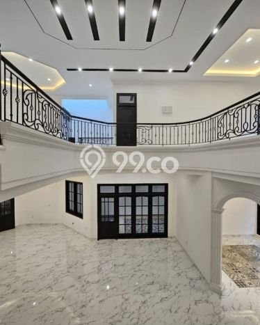Rumah di Manyar, LT 291m², LB 350m² Rumah di Manyar, LT 291m², LB 350m²