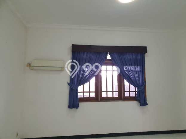 Rumah Lingkungan Nyaman kawasan Pakuwon, Surabaya, Luas 250m² Bangunan 266m² Rumah Lingkungan Nyaman kawasan Pakuwon, Surabaya, Luas 250m² Bangunan 266m²