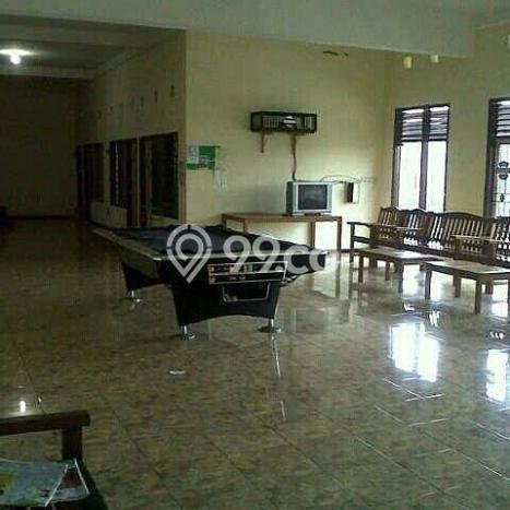 Ready to Use! Luxury House LT 1200m2 Desain Elegan di Margorejo Ready to Use! Luxury House LT 1200m2 Desain Elegan di Margorejo