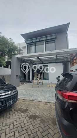 Kesempatan Investasi di Pusat Kota Citraland, Surabaya - LT 200m² Kesempatan Investasi di Pusat Kota Citraland, Surabaya - LT 200m²