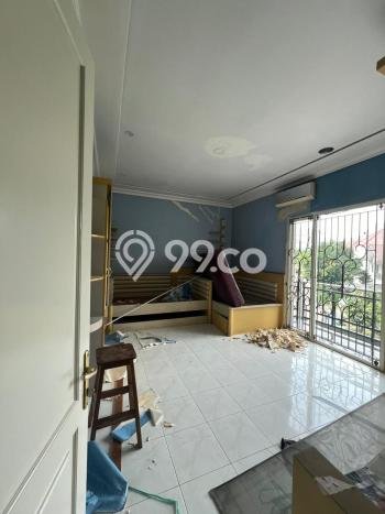 BEST DEAL! Rumah Siap Huni di , LT 245m2m² LB 500m2m² BEST DEAL! Rumah Siap Huni di , LT 245m2m² LB 500m2m²