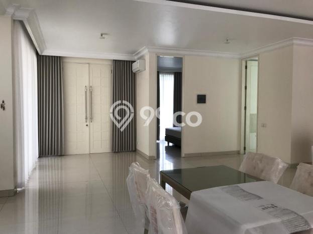 SPECIAL OFFER! Rumah Nyaman area Pakuwon Indah, Luas 240m² Bangunan 280m² SPECIAL OFFER! Rumah Nyaman area Pakuwon Indah, Luas 240m² Bangunan 280m²