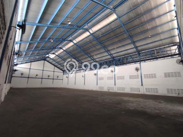 Unit Gudang Tersedia di Margomulyo Spesifikasi LB 840m2 Unit Gudang Tersedia di Margomulyo Spesifikasi LB 840m2