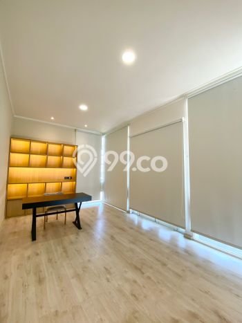 Rumah Luxury Modern Siap Huni di Citraland Surabaya Rumah Luxury Modern Siap Huni di Citraland Surabaya