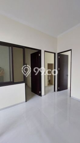 Rumah Kost Dijual di Waru Surabaya Luas 300m2 Rumah Kost Dijual di Waru Surabaya Luas 300m2