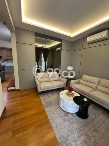 For Sale Rumah Mewah Exclusive di Wiyung, Surabaya For Sale Rumah Mewah Exclusive di Wiyung, Surabaya