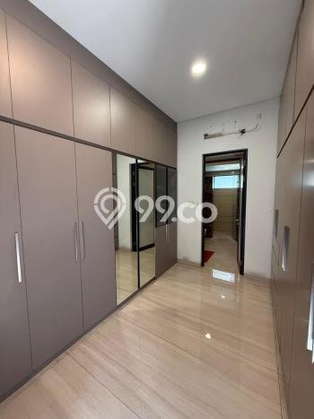 Rumah Luxury Modern Siap Huni di Citraland Surabaya Rumah Luxury Modern Siap Huni di Citraland Surabaya