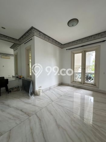 Ready to Use! Premium House LT 500m2 Desain Modern di Pakuwon Indah Ready to Use! Premium House LT 500m2 Desain Modern di Pakuwon Indah