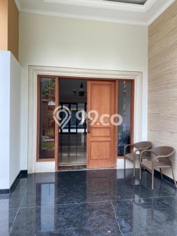 Jual Rumah Mewah Megah Dengan View Cantik di Pakuwon Indah, Surabaya Jual Rumah Mewah Megah Dengan View Cantik di Pakuwon Indah, Surabaya
