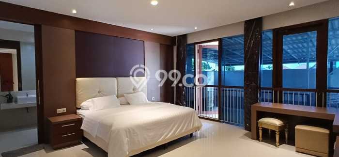 Sewa Rumah Murah di Citraland Surabaya dengan 3 Kamar Tidur Sewa Rumah Murah di Citraland Surabaya dengan 3 Kamar Tidur
