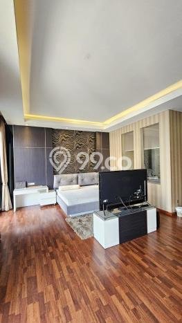 Dijual Rumah Luas Elegan Dengan View Cantik di Pakuwon Indah, Surabaya Dijual Rumah Luas Elegan Dengan View Cantik di Pakuwon Indah, Surabaya
